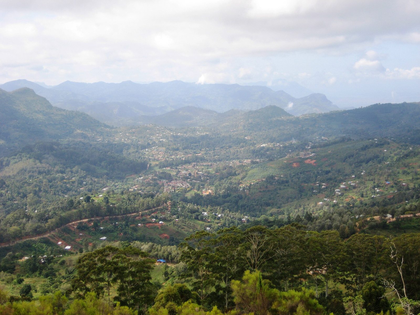 Terraced farmland and mountain villages on the walk to Rangwi